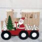 Deda Mraz u voziću drveni ukras novogodišnji