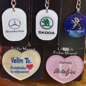 Manet za frižider klirit pleksiglas