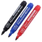 Crni marker permanentni obli vrh 0.7mm 8004